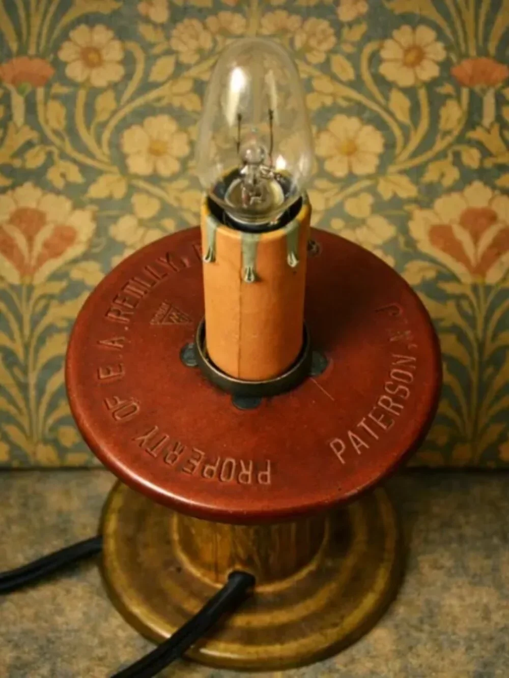 Vintage Industrial Spool Lamp – Working Wooden Mill Spool Light